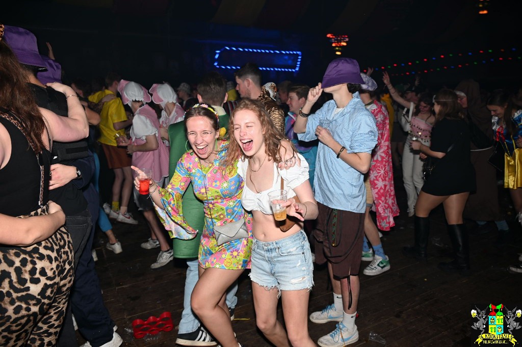 ../Images/Zaterdagavond carnaval 2025 196.jpg